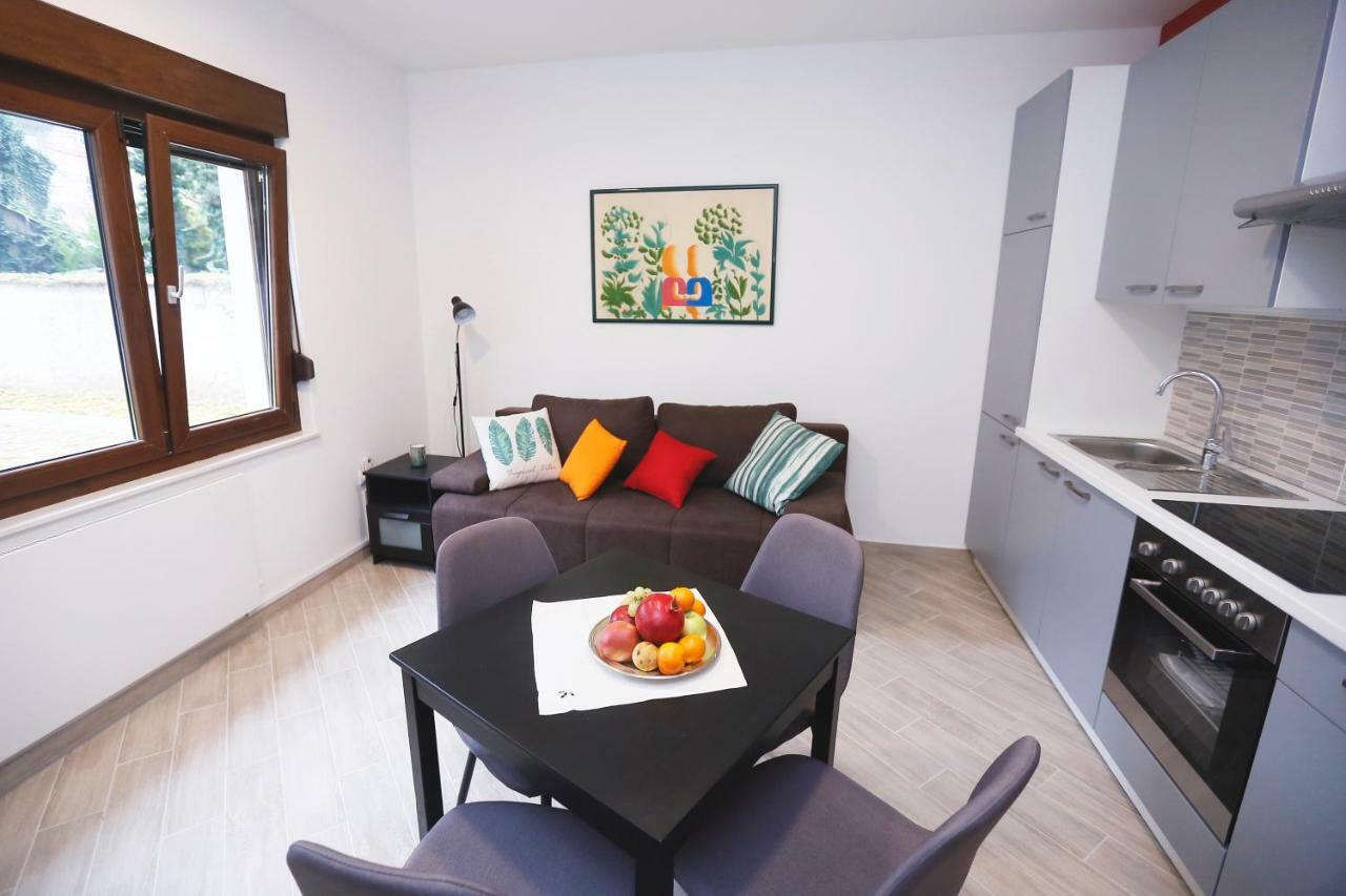 Valentino Apartment